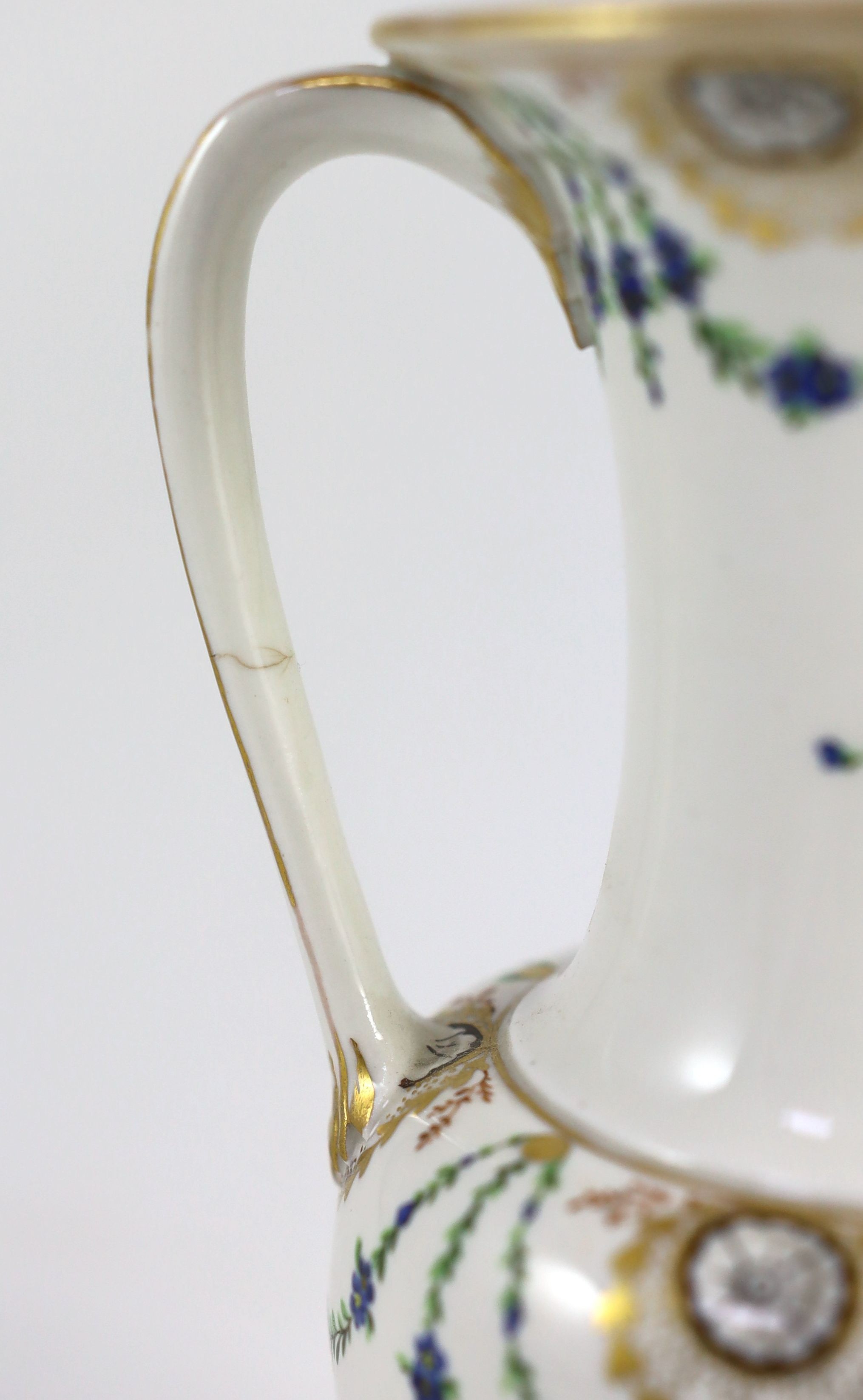 An Imperial Vienna porcelain factory twin handled vase, early 19th century, 23.5cm high, crack to one handle